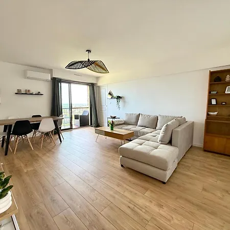 Spacieux, Moderne, Vue Proche Et Centre-ville Appartement